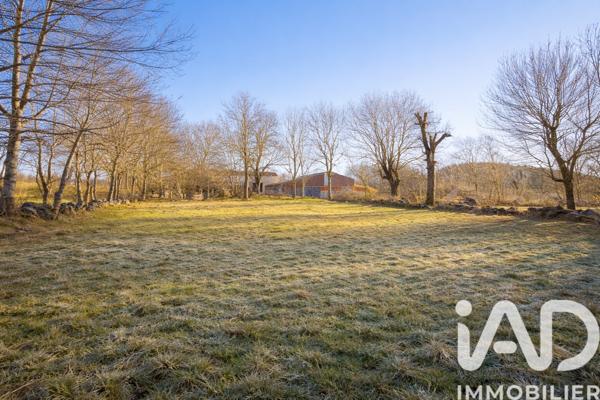 Maison à vendre 4 pièces 300 m² Bains