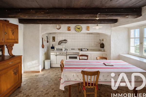 Maison à vendre 4 pièces 300 m² Bains