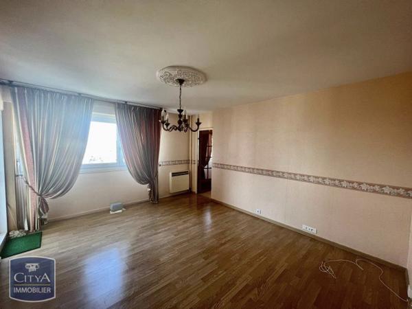 Appartement à louer 4 pièces 74.51m²