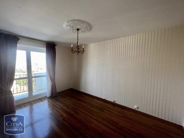 Appartement à louer 4 pièces 74.51m²