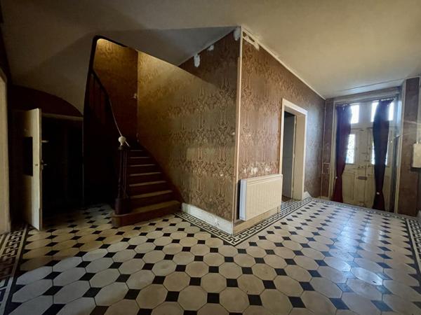 Maison 8 pièces - 195 m²