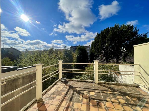 Maison 8 pièces - 195 m²