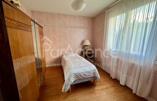 Maison familiale - Deux studios et grand garage