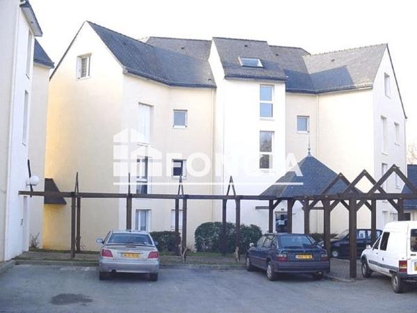 Location Studio 23.58 m² - 22 RUE TY COET Vannes 56000