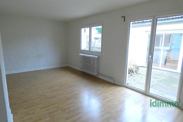 CENTRE VILLE APPARTEMENT TERRAIN Aurillac (15000)