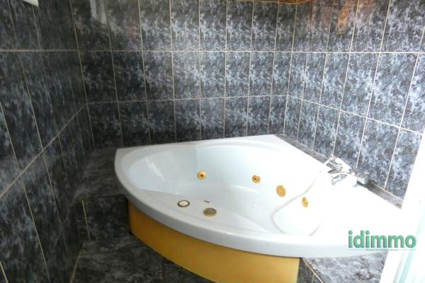 CENTRE VILLE APPARTEMENT TERRAIN Aurillac (15000)