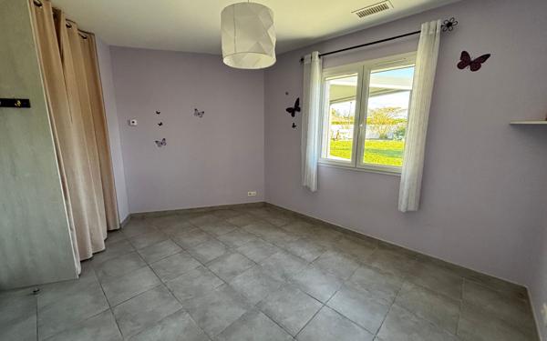 Maison à vendre    7 pièces •  Villeneuve-lès-Montréal