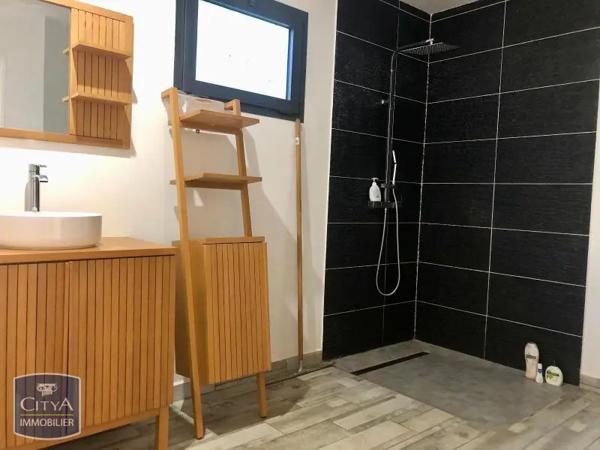 Maison à louer 4 pièces 157m²