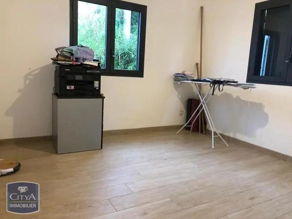 Maison à louer 4 pièces 157m²