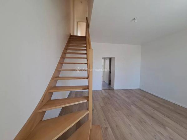 Location                                                      Appartement
                        
                     3 pièces                                         à Carmaux