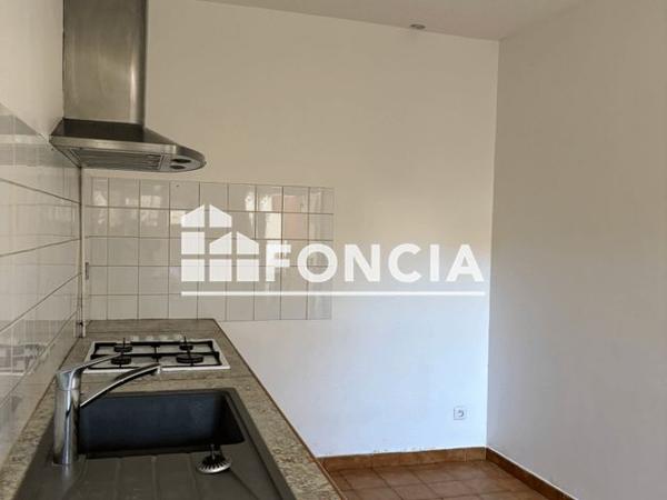 Location Maison 5 pièces 124 m² - 21 RUE DES ALPINES Arles 13200