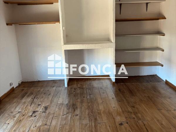 Location Maison 5 pièces 124 m² - 21 RUE DES ALPINES Arles 13200