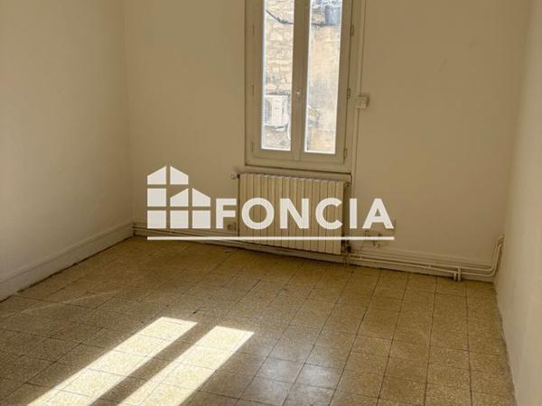 Location Maison 5 pièces 124 m² - 21 RUE DES ALPINES Arles 13200