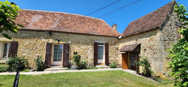 Belle propriété en pierre avec terrain ! Calme et authenticité assurés !