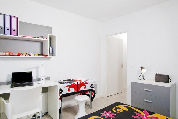 INVESTISSEMENT LOCATIF – Caen – Résidence étudiante Les estudines Côte de Nacre - 5,57% de rentabilité