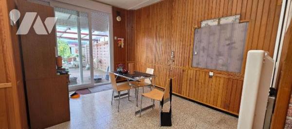 Maison à Vendre à Fresnes-sur-Escaut (59970) dans le Nord (59)

À vendre, maison située à Fre...