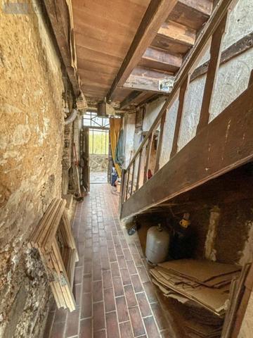 Maison à vendre à Chaillac-sur-Vienne en Haute-Vienne (87200), ref : 87056-768