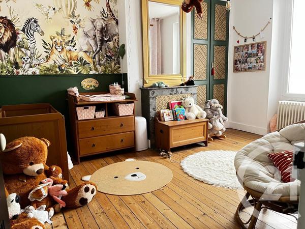 Maison à vendre  8 pièces - 197 m2 AUNEAU BLEURY ST SYMPHORIEN - 28