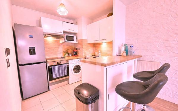 Appartement à vendre    2 pièces • 43 m2 Chennevières-sur-Marne