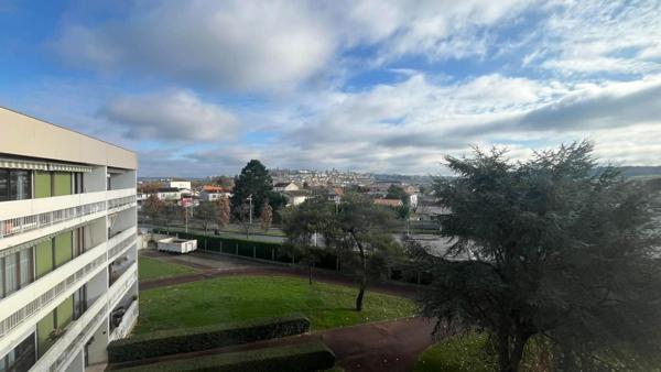 Vue dégagée dans une résidence sécurisée