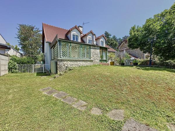 Maison à Deuil-la-Barre, 95170 - 10 pièces 240m²