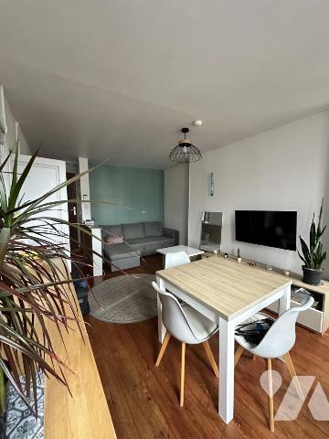 ROUEN A proximité immédiate de la Place du Vieux Marché. F2 bis 