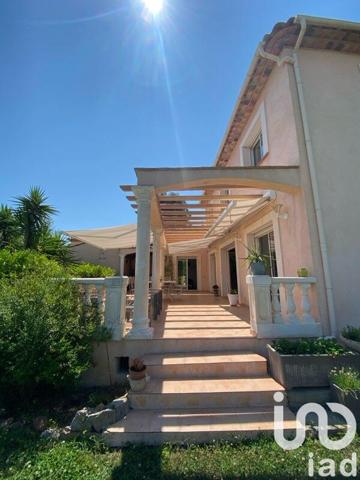 Maison à vendre 5 pièces 130 m² Mandelieu-la-Napoule