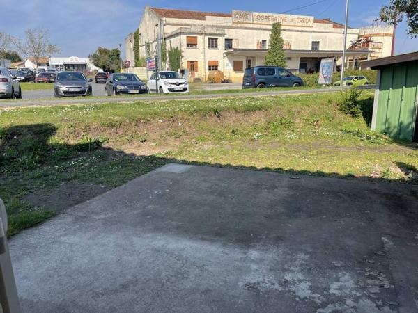 Maison à louer 750 € CC Créon 3 p 54 m² DPE D