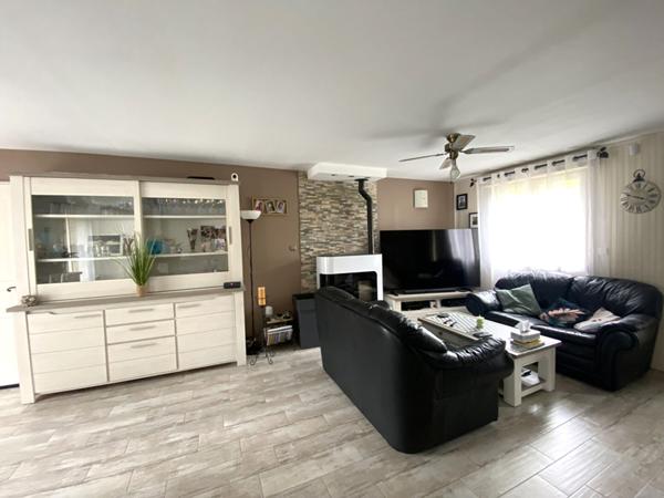 Maison Mardie 6 pièce(s) 125.96 m2