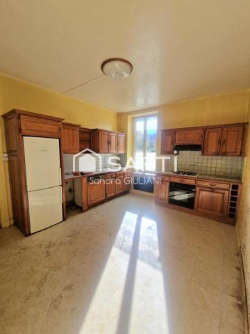 Belle maison familiale avec 5 chambres !