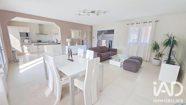 Maison à vendre 6 pièces 138 m² Pontault-Combault
