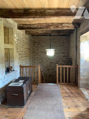 A VENDRE - A BEAUREGARD (LOT - 46260) - Dans un petit hameau à seulement 5km de Limogne-en-Quer...