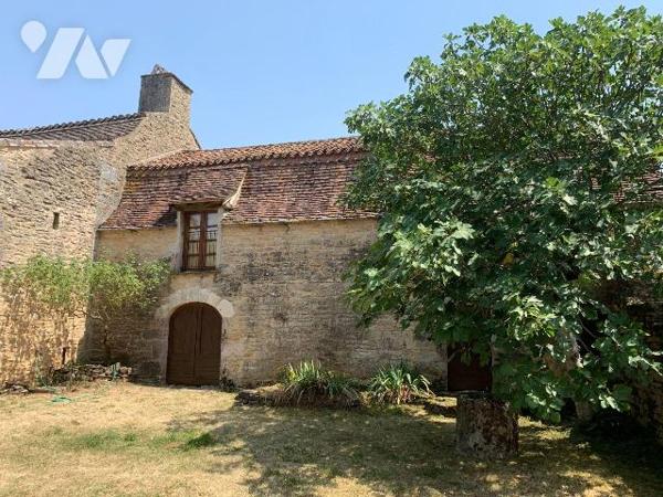 A VENDRE - A BEAUREGARD (LOT - 46260) - Dans un petit hameau à seulement 5km de Limogne-en-Quer...