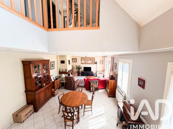 Maison à vendre 5 pièces 105 m² Paray-Vieille-Poste