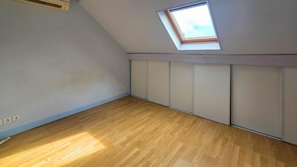 Jolie maison de plain pied au calme !