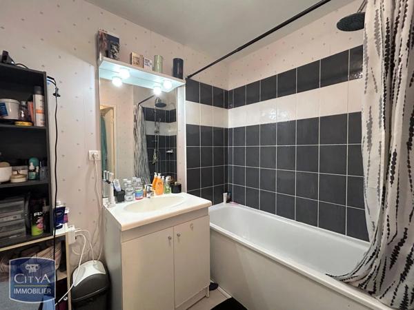 Appartement à louer 3 pièces 64.97m²