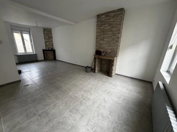 Location Maison de ville 4 pièces 70 m2 à Saint-Quentin