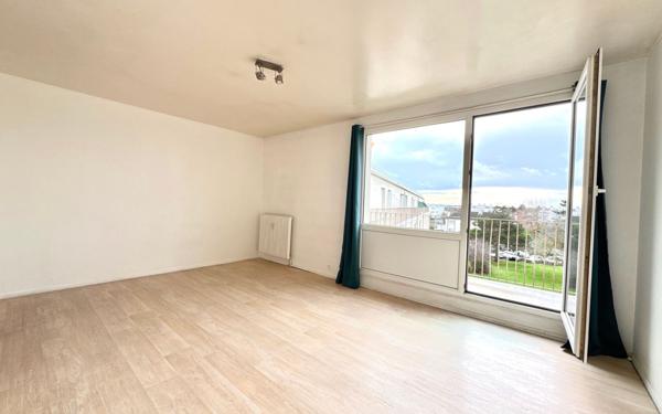 Appartement à vendre    2 pièces • 45 m2 Ifs