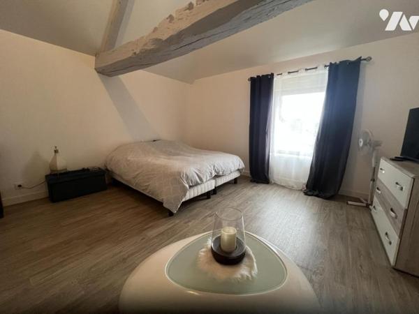 LA FERTE MACE, maison de ville sans travaux, 4ch, jardin clos