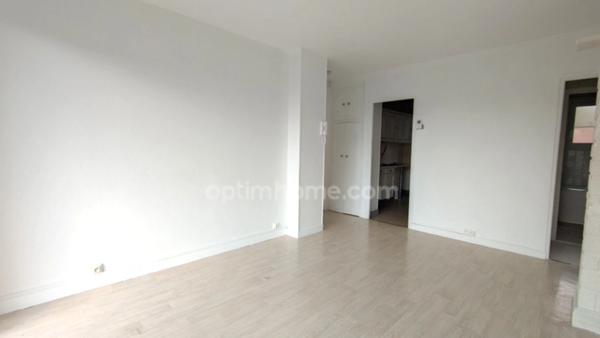 Appartement à vendre 3 pièces avec balcon DARNETAL (76) avec vue imprenable sur la côte de Waddington