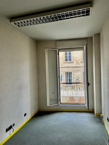 Avignon (84000) Avignon Intra-muros T4