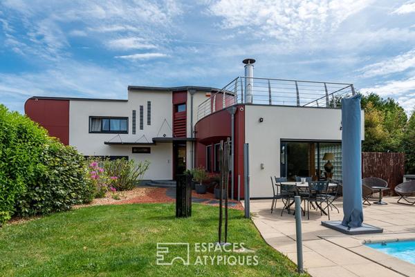 Audacieuse maison d’architecte avec piscine