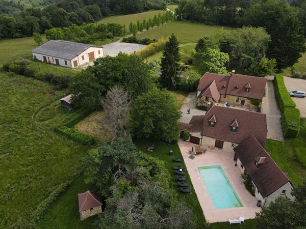 Achat maison près de LES EYZIES - 9 pièce(s) - 245 m² - 1 200 000 €