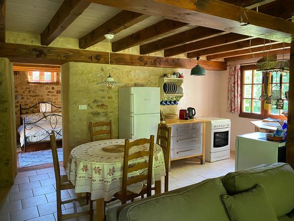 Achat maison près de LES EYZIES - 9 pièce(s) - 245 m² - 1 200 000 €