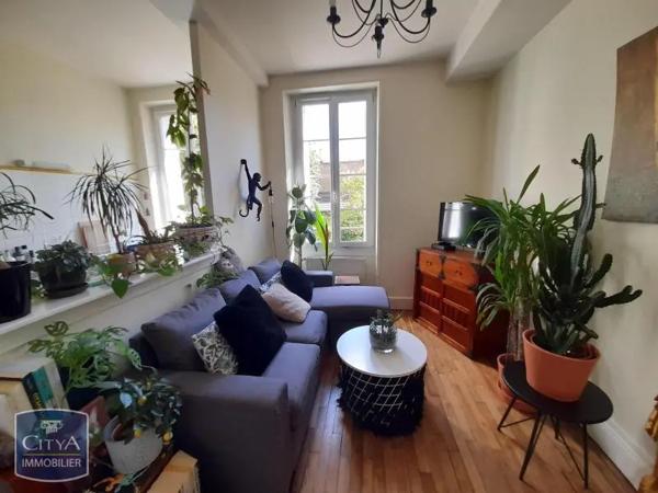 Appartement à louer 2 pièces 44.17m²