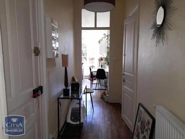 Appartement à louer 2 pièces 44.17m²