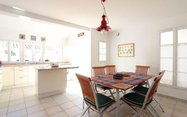 Maison à vendre    4 pièces •  Le Bois-Plage-en-Ré