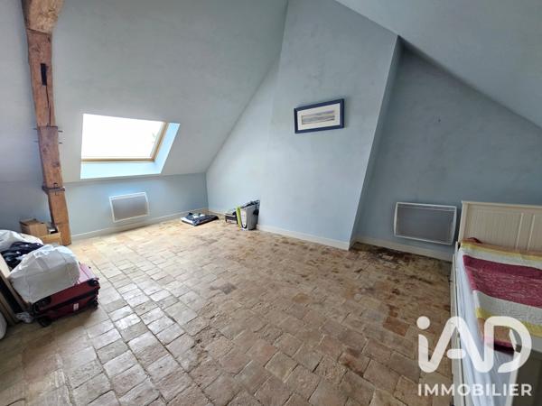Maison à vendre 6 pièces 184,75 m² Saint-Marcel