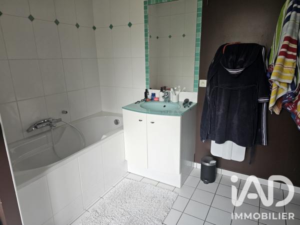 Maison à vendre 6 pièces 184,75 m² Saint-Marcel