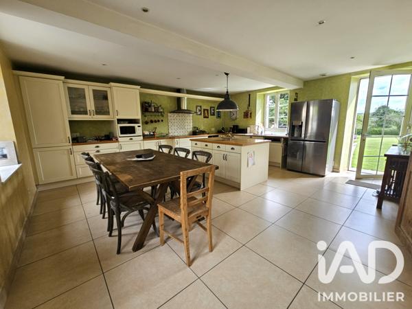 Maison à vendre 6 pièces 184,75 m² Saint-Marcel